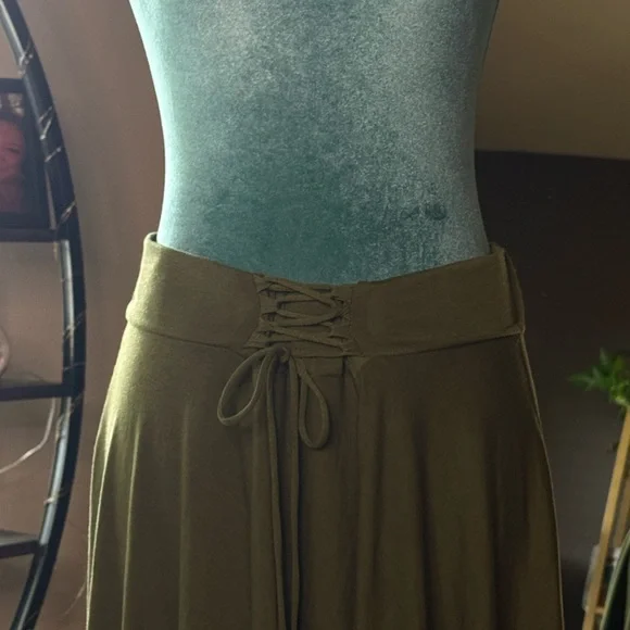 Olive Green Boho Lace-Up Waist Handkerchief Hem Skirt XL - Picture 3 of 7